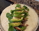 Foto del paso 3 de la receta: Wrap de atún, manzana y aguacate