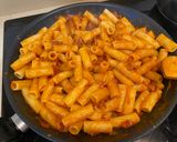 Foto del paso 3 de la receta: Tortiglioni con jamón serrano y tomate