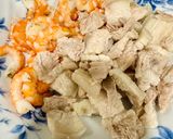 A picture of step 2 of Cassava Noodle Salad with Shrimp and Pork.