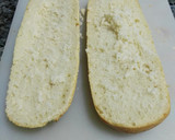 Foto del paso 3 de la receta: Bocadillo de atún, queso y vegetales