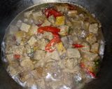 Foto langkah ke 4 dari resep Tumis oncom.