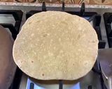 A picture of step 6 of Roti/Phulka.