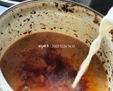 मसाला चहा (Masala Chai Recipe In Marathi) रेसिपी स्टेप 3 फोटो 