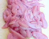 Foto del paso 2 de la receta: Tiras de pollo al curry tikka en salsa de leche de coco