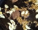 A picture of step 3 of Rajasthani style garlic chutney.