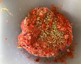 A picture of step 2 of Taste the difference beef burgers.