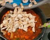 A picture of step 2 of Kickin' Chorizo Chillie.