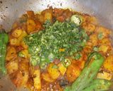 A picture of step 10 of Allu Karahi.