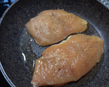 Foto del paso 2 de la receta: Pechuga de pollo con piña