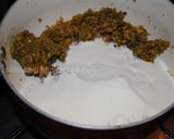 A picture of step 4 of Pistachio balls.