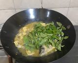 Foto langkah ke 3 dari resep Ikan Tuna Kuah Kuning.