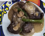 Foto del paso 6 de la receta: Corazón de res con champiñones al vino