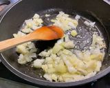 Une image de l'étape 7 de Pommes de terre et céleri au bouillon de porc.