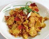 Foto langkah ke 6 dari resep Telur Cah Tomat.