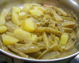 Foto del paso 4 de la receta: Borraja con patatas