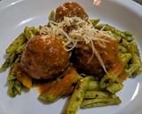 Foto del paso 3 de la receta: ALBÓNDIGAS De Cordero🐏 en Salsa Roja sobre Pasta al Pesto🌿...!