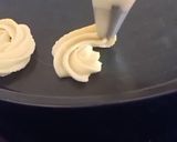A picture of step 4 of Orange Jam Butter Cöökies 🍊🍊🍊.