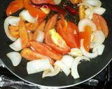 Foto del paso 2 de la receta: Salsa taquera (la famosa de color naranja, es dulce y picosa)