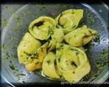 Foto del passaggio 5 della ricetta Tortelli di Trota con Pesto liquido di Menta, Prezzemolo e Limone