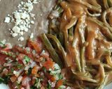 Foto del paso 3 de la receta: Nopales cremosos enchipotlados