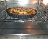A picture of step 5 of Wheat flour cheese burst pizza.