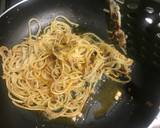 Aglio e Olio recipe step 5 photo