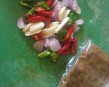 Foto langkah ke 1 dari resep Tumis sawi tauco.