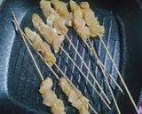 Foto langkah ke 3 dari resep Sate taichan teflon.