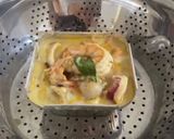 A picture of step 1 of Seafood Fresh Milk Steam With Curry Paste.