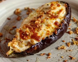 Foto del paso 5 de la receta: Berenjenas gratinadas rellenas de picadillo cubano