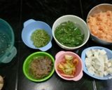 Foto langkah ke 2 dari resep Botok Tari Toromangi (tahu-teri-lamtoro-kemangi).