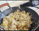 Foto del paso 5 de la receta: Wok de pavo (o como aprovechar el arroz blanco sobrante)