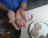 Foto del paso 4 de la receta: Bistecs rusos