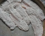 Foto del paso 2 de la receta: Milanesas de pescado