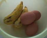 Foto langkah ke 1 dari resep Pancake Pisang Saus Madu Simpel Ga Pake ribet.
