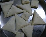 A picture of step 6 of Cheese corn patti samosas.