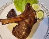 Foto langkah ke 2 dari resep Balsamic Honey Glaze Lamb.