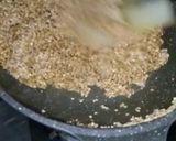 A picture of step 5 of Sesame seeds toffee.