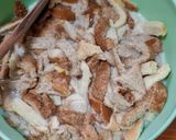 Foto del paso 1 de la receta: Budín de pan con almendras y arándanos