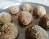 ચુરમા લાડુ (Churma Laddu recipe in gujarati) રેસીપી સ્ટેપ4ફોટો