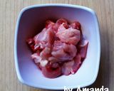 Foto langkah ke 1 dari resep Tumis Ayam Sawi Berkuah.