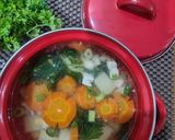 Foto langkah ke 4 dari resep Sup Ayam Sederhana.