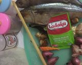 Foto langkah ke 1 dari resep Ikan Kembung Kuah Asam.