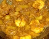A picture of step 2 of Soya Prawn Curry.