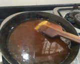 A picture of step 2 of Cashew chikki.