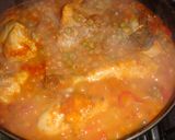 Foto del paso 4 de la receta: Pollo a la portuguesa con papas españolas 