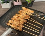Foto langkah ke 11 dari resep Sate Ayam Bumbu Kacang.