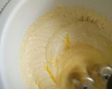 Foto langkah ke 3 dari resep Vanilla Cupcake.