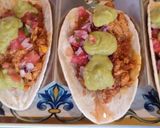 Foto del paso 4 de la receta: "TACOS RELLENOS DE JAMÓN Y TOMATE CON SALSA GUACAMOLE"