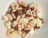 Foto del passaggio 2 della ricetta Pasta fredda feta e fagioli cannellini
